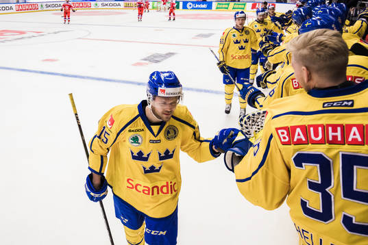 Sveriges Jacob Nilsson jublar