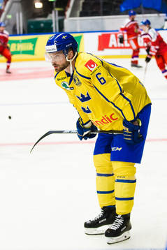 Sveriges Adam Larsson