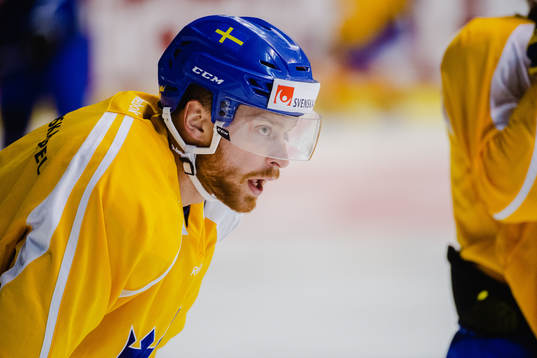 Adam Larsson