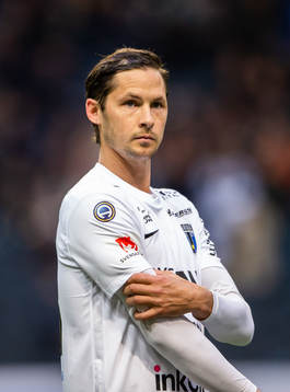 Sirius Philip Haglund före fotbollsmatchen i Allsvenskan
