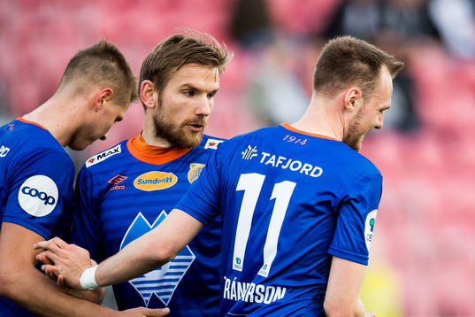 Oddbjørn Lie and Aron Elís Thrándarson of Aalesund