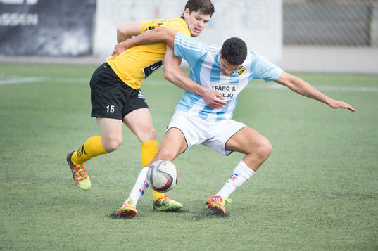 IFK Hässleholms Tommy Filipovic i matchen i division 2