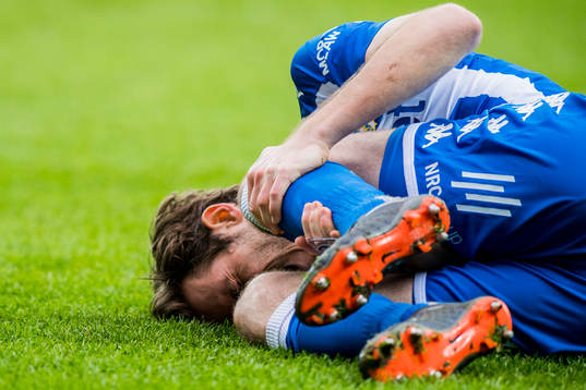 IFK Göteborgs Emil Salomonsson med skada