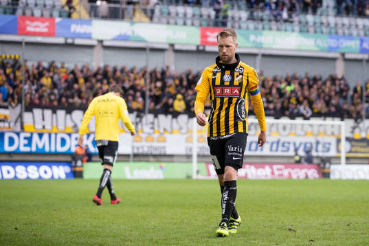 Häckens Rasmus Lindgren deppar