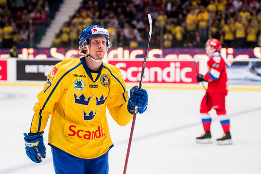 Sveriges John Norman jublar