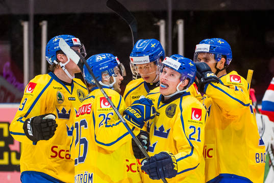 Sveriges Lawrence Pilut jublar
