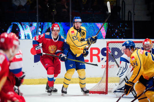 Rysslands Pavel Buchnevich och Sveriges Mika Zibanejad