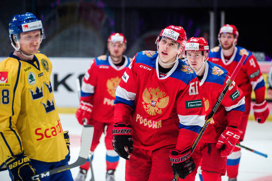 Rysslands Ilya Mikheyev jublar