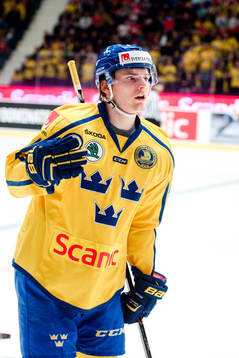 Sveriges Lias Andersson jublar