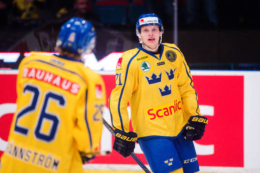 Sveriges Lawrence Pilut jublar