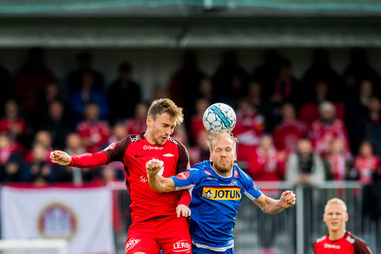 Amer Ordagic of Brann and Lars Grorud of Sandefjord