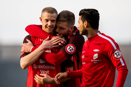 Peter Orry Larsen, Gilli Rolantsson and Deyver Vega of