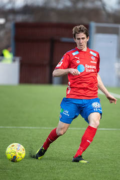 Helsingborgs Adam Eriksson  i fotbollsmatchen i superettan