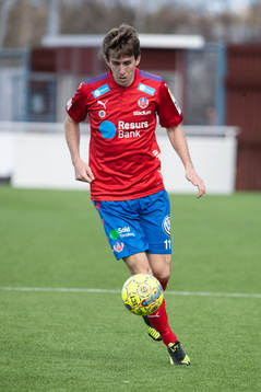 Helsingborgs Adam Eriksson  i fotbollsmatchen i superettan