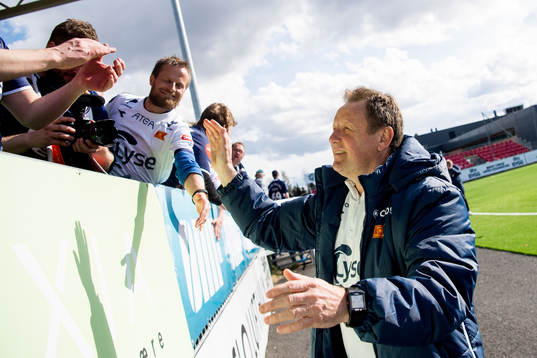 Bjarne Berntsen, head coach of Viking, celebrates with the