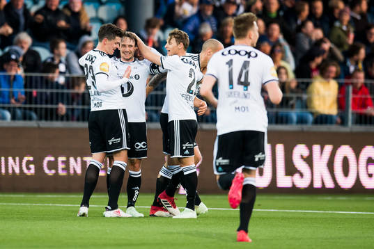 Bläddra bland fler bilder av Football, Eliteserien, Strømsgodset - Rosenborg