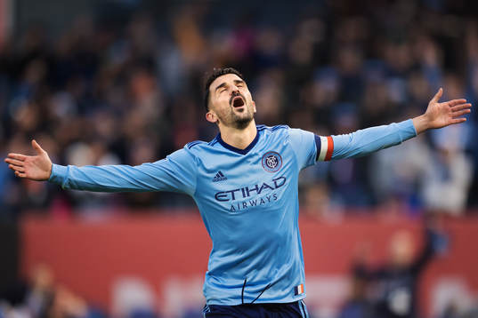 New York Citys David Villa jublar