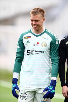 Skellefteås målvakt Fredrik Enberg innan fotbollsmatchen