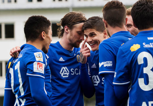 Sundsvalls Romain Gall jublar med David Batanero