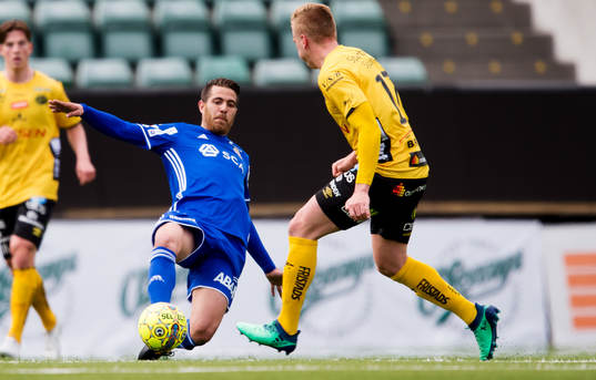 Sundsvalls Juan Jose Ciercoles Sagra och Elfsborgs Per Frick