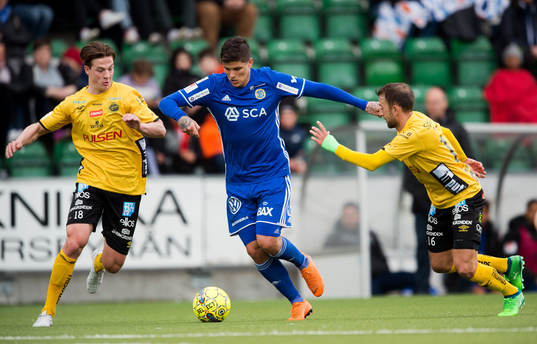 Elfsborgs Simon Olsson och Robert Gojani