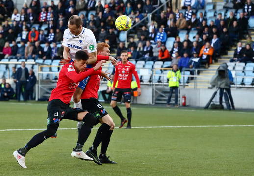 Trelleborgs Denis Hadzikadunic , Norrköpings Jón Gudni