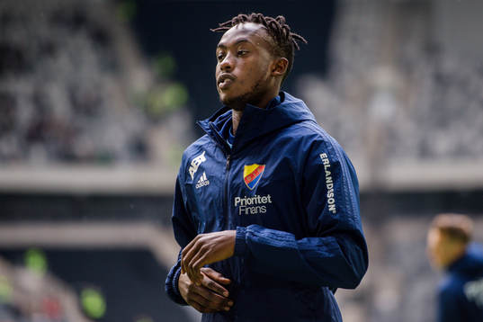 Djurgårdens Philana Tinotenda Kadewere  före