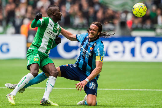 Hammarbys Pa Amat Dibba och Djurgårdens Jonas Olsson