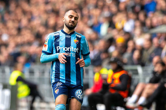 Djurgårdens Yura Movsisyan deppar