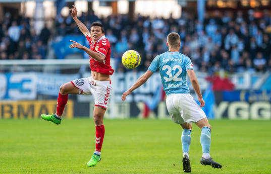 Kalmars Romário Pereira Sipião och Malmö FFs Mattias