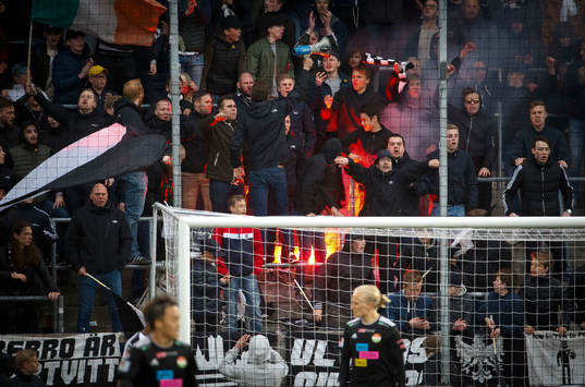 Örebrofansen jublar