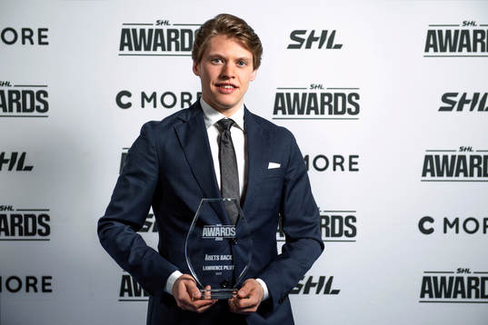 s Lawrence Pilut, Årets back