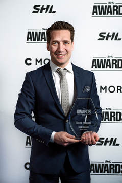 Växjös Sam Hallam,  Årets Tränare