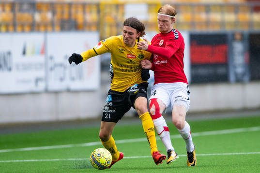 Elfsborgs Christopher Mc Vey och Kalmars Nils Fröling