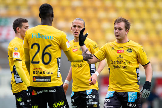 Elfsborgs Noel Jonsson , Jesper Karlsson och Marokhy Ndione