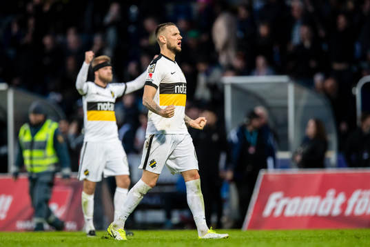 s Alexander Milosevic jublar