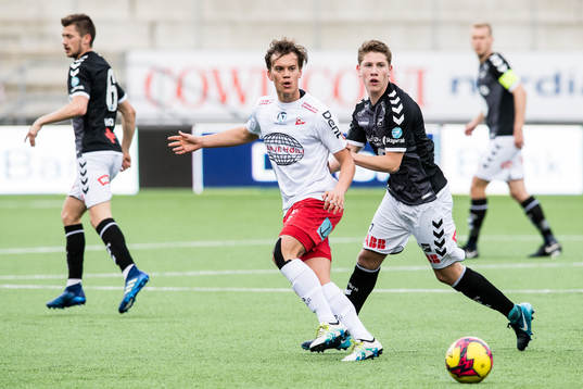 Rino Falk Larsen of Fredrikstad and Markus André Kaasa of