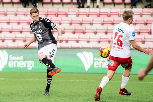 Tobias Lauritsen of Odd scores 0-1