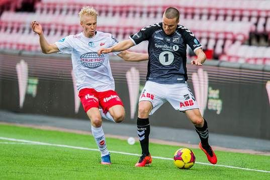 Joona Veteli of Fredrikstad and Espen Ruud of Odd