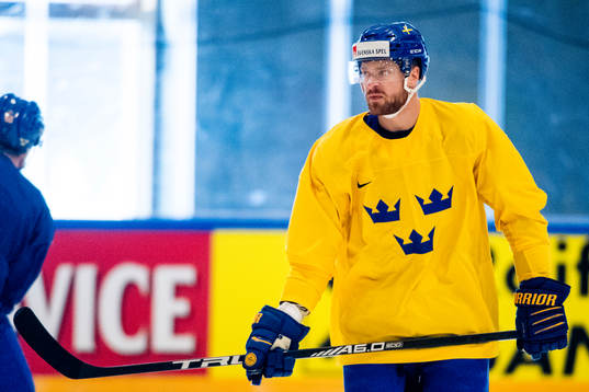 Adam Larsson