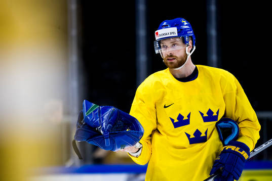 Adam Larsson