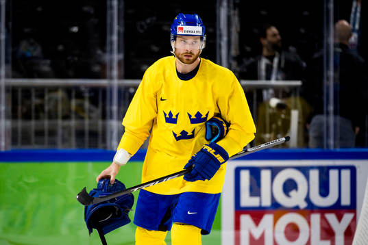 Adam Larsson