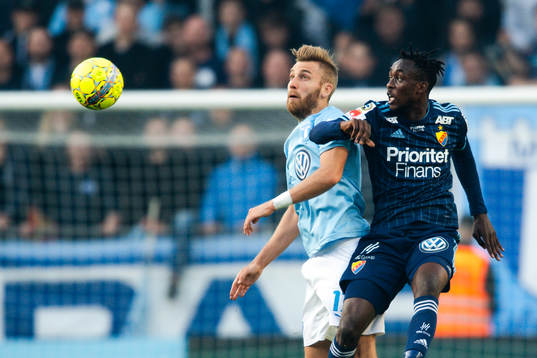 Malmö FFs Rasmus Bengtsson och Djurgårdens Philana