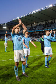 Malmö FFs Mattias Svanberg jublar