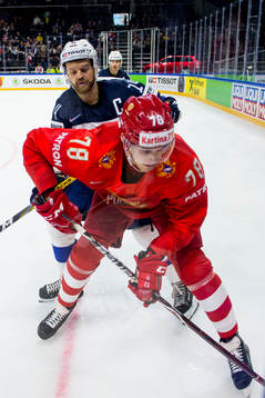 Frankrikes Stephane da Costa och Rysslands Maxim Mamin