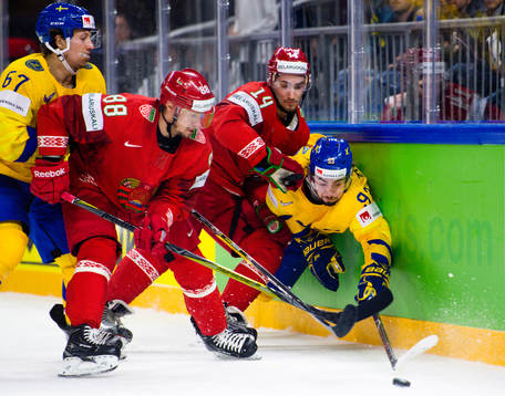 Vitrysslands Yevgeni Koyrshin och Yevgeni Losovets i en