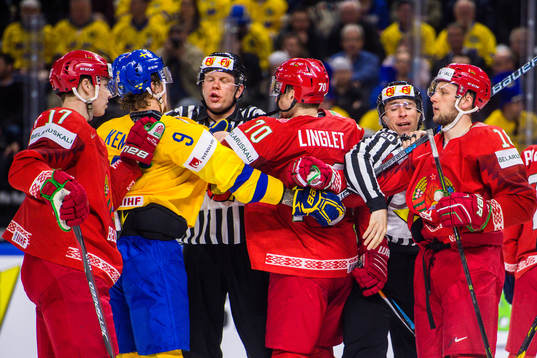 Sveriges Adrian Kempe i bråk med Vitrysslands Charles