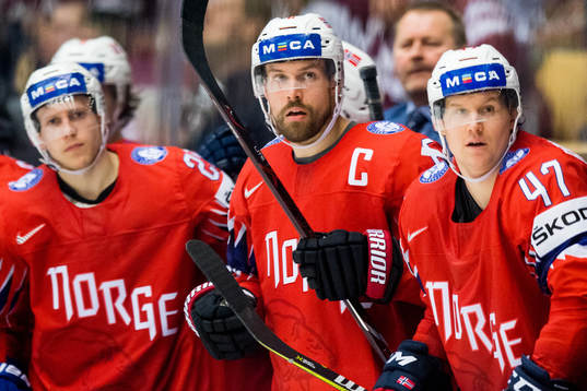 Jonas Holøs and Alexander Bonsaksen of Norway