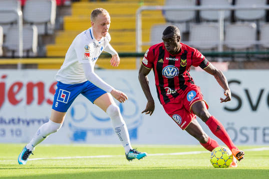 Östersunds Ken Sema och Norrköpings Gudmundur Thorarinsson