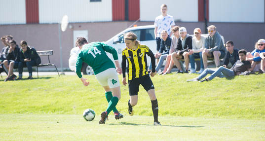 i matchen för pojkar födda 2002 mellan Hässleholms IF